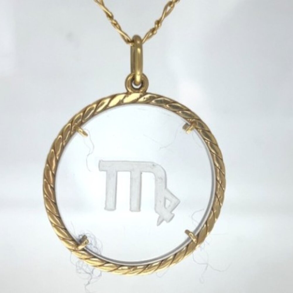 18k Yellow Gold Scorpio Zodiac Disc Pendant - Picture 3 of 3